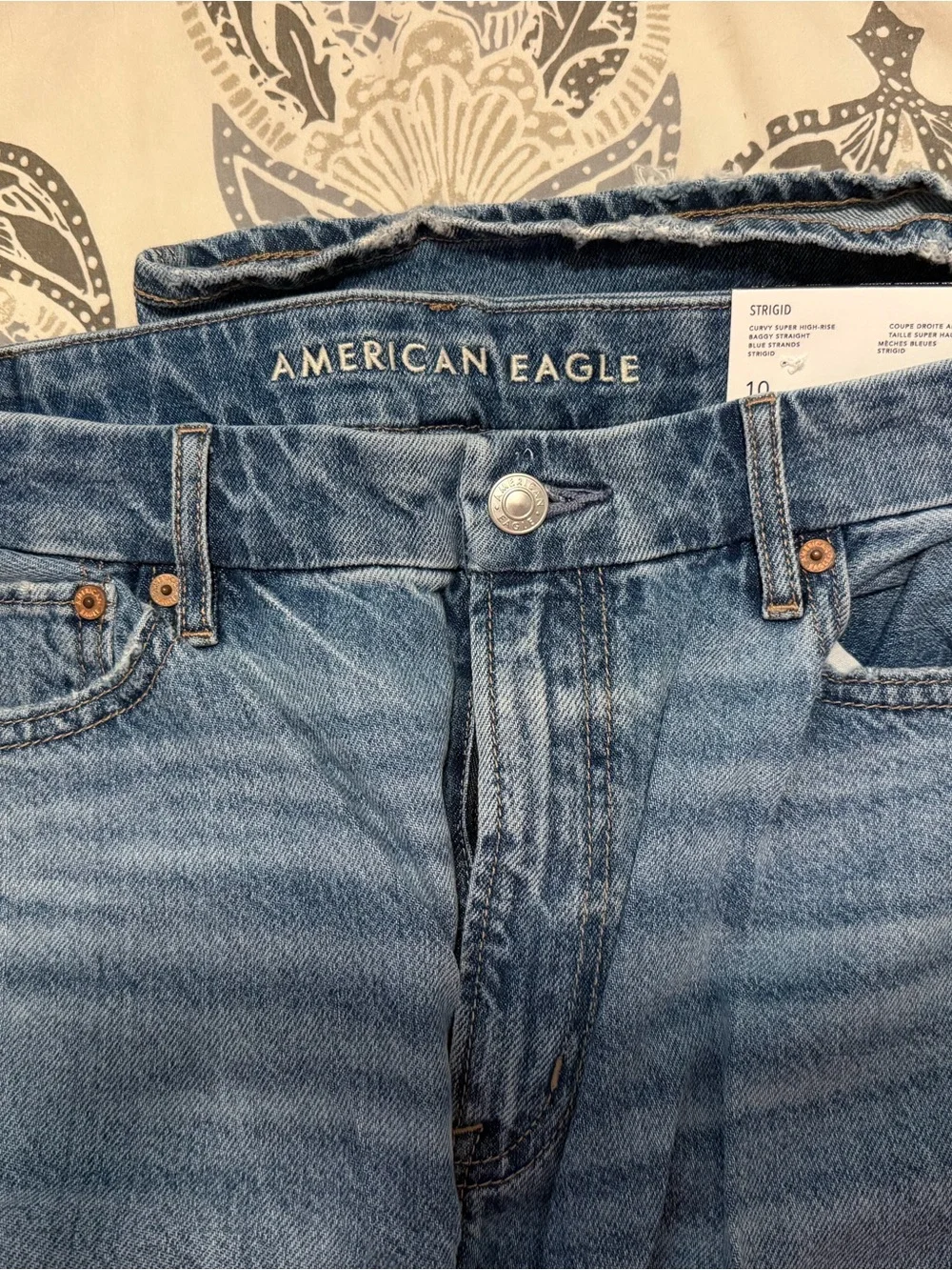 American Eagle Light Blue High-Rise Barrel Jeans - Picture 2 of 6